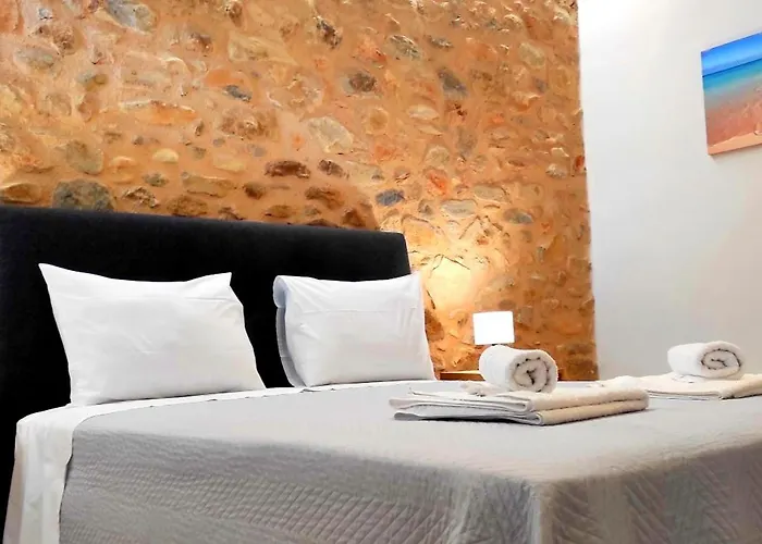 Stone Apartment Close To The Airport